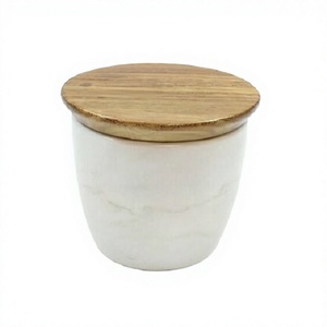 Contenedor de Almacenamiento de Especias y Frutos Secos de Mármol de Último Diseño con Tapa de Madera, Caja de Almacenamiento Redonda de Alta Calidad en Venta - Product Image 1