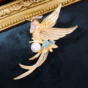 Broche de Ave del Paraíso Clásica, Pájaro Fénix Dorado, Pin Mate con Imitación de Perla, Regalo Unisex - Product Image 2