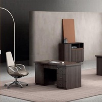 Bureau d'ordinateur moderne de 1.4m à bas prix Panneau en mélamine de petite taille en MDF en forme de L Table solide pour le mobilier de bureau du PDG