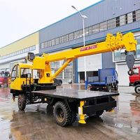 10-Tonnen-LKW-Kran mit Kraftübertragungssystem Hydraulisches Gegengewicht Schnellmontage-Design 25m Hubhöhe 30km/h Geschwindigkeit