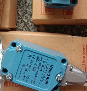 จัดส่งรวดเร็ว สวิตช์ลิมิตซีรีส์ SZL-WL รุ่น SZL-WL-E/SZL-WLC-B/ SZL-WLC-E/SZL-WL-D/ SZL-WL-B - Product Image 2