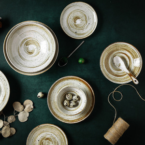 Service de table en céramique rustique Wabi Sabi, 4 pièces, design Japandi, assiettes rondes, bols, tasses, glaçure mouchetée, passe au lave-vaisselle - Product Image 3