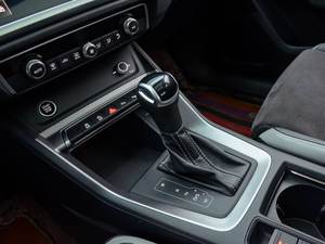 Vente en gros de pour <span class=keywords><strong>Audi</strong></span> <span class=keywords><strong>Q3</strong></span> 2021 35 TFSI SUV de haute qualité dynamique à la mode voiture à essence d'<span class=keywords><strong>occasion</strong></span> pas cher boutique à la mode - Product Image 6