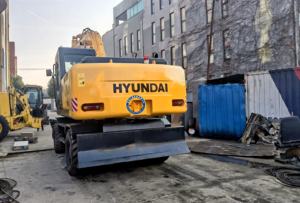 Compre Excavadoras Usadas Baratas, Excavadora de Ruedas Hyundai 210w Original de Corea, Excavadora Robex 210 de 21 Toneladas, Precio de Excavadora R210w-9 210w-7 - Product Image 6