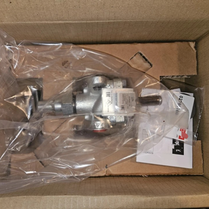 Precalentador de Aceite Fphb Fphb-5 LE 030N4101 230V AC 30-110W 1/8 Nuevo Original en Stock PLC Dedicado para Automatización Industrial - Product Image 1