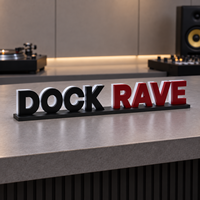 Enseigne LED noire et rouge sur mesure avec lettres verticales de 25 mm et connexion de câble d'alimentation unique pour les présentoirs d'équipements DJ