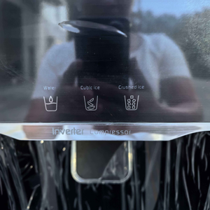 <span class=keywords><strong>Réfrigérateur</strong></span> à double porte <span class=keywords><strong>de</strong></span> grande capacité 554L <span class=keywords><strong>avec</strong></span> <span class=keywords><strong>distributeur</strong></span> d'eau et <span class=keywords><strong>de</strong></span> glace <span class=keywords><strong>Réfrigérateur</strong></span> à inversion Refroidi par air Sans givre - Product Image 4