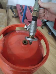 Máquina de Llenado de Cilindros de GLP Semiautomática con Pantalla Digital de Buena Calidad, Boquilla de Llenado de Válvula de Papel Variada, Recarga de Butano - Product Image 6