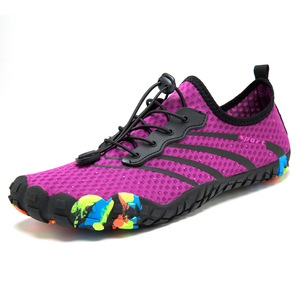 Chaussures d'eau pour hommes, tige en maille, semelle extérieure en caoutchouc antidérapante, plage, natation, surf, sport de plein air, chaussures d'été - Product Image 1