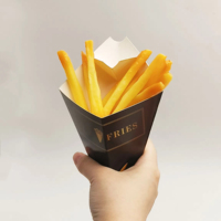Boîte à frites triangulaire en carton biodégradable avec logo personnalisé imprimé et compartiment pour sauce