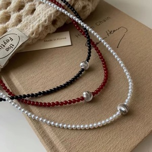 Collier en argent sterling S925 avec perles rouges, blanches et noires, imitation perle, forme de boule, chaîne claviculaire, bijoux tendance - Product Image 1