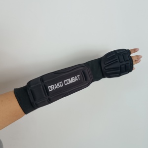 Protezione per Braccio da Karate Personalizzata di Alta Qualità, Resistente, in <span class=keywords><strong>Maglia</strong></span> Nera Spessa - Product Image 2