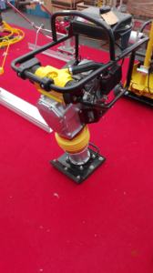 Máy Đầm Đầm Đầm Rung Chuyên Nghiệp Máy Đầm Đĩa Xăng Được Sử Dụng Rộng Rãi - Product Image 6