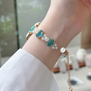 Bracelet de montre de mode pour <span class=keywords><strong>Apple</strong></span> <span class=keywords><strong>Watch</strong></span> S10 38 40 41 42 44 46 <span class=keywords><strong>49</strong></span> <span class=keywords><strong>MM</strong></span> pour les femmes bracelet de montre de chaîne perlée en cristal de luxe - Product Image 2