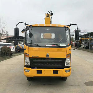 ساينو تراك HOWO 4x2 4x4 6 عجلات RHD 5T تفريغ قلابة شاحنة مع رافعة لوري-شنت رافعة شاحنة لرفع الأدوات الثقيلة - Product Image 2