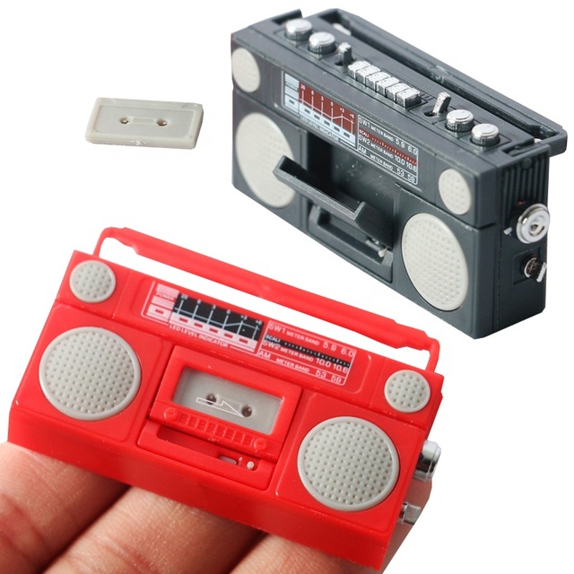 Simulated Mini Classical Radio Miniatures for Doll's House Accessories Tiny Retro Receiver Photography Props DIY Ornaments