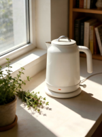 Bouilloire électrique en acier inoxydable à commande mécanique, poignée résistante à la chaleur, protection contre l'ébullition à sec pour l'ébullition de l'eau domestique