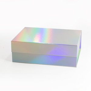 Stock ready customized holographic cardboard gift box packaging with magnet lid