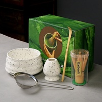 Bol à matcha en céramique et fouet mélangeur Chasen, design moderne et simple, ensemble à thé