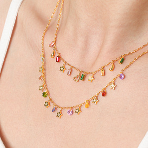 Collar con colgante de borlas en capas, pedrería multicolor, antideslustre, acero inoxidable chapado en oro de 18K, accesorios diarios para mujer - Product Image 3