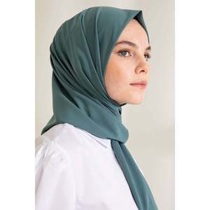ผ้าคลุมไหล่ไหมเมดินา - สีเขียวอ่อนเข้ม - สีอัลมอนด์เข้ม - Product Image 3