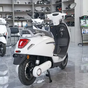 CKD SKD 12 pouces 1100W <span class=keywords><strong>1300W</strong></span> Scooter <span class=keywords><strong>électrique</strong></span> adultes 200kg <span class=keywords><strong>moto</strong></span> 65 km/h vitesse 70km gamme <span class=keywords><strong>moto</strong></span> <span class=keywords><strong>électrique</strong></span> livraison gratuite - Product Image 1