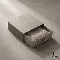 Boîte à bijoux personnalisée avec logo imprimé et pochette en microfibre pour un emballage haut de gamme, boîte-cadeau en carton de luxe, étui de marque OEM ODM