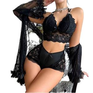ملابس نوم صيفية شفافة من الدانتيل المطرز، ملابس منزلية مثيرة للنساء، طقم لانجري مغري من ثلاث قطع - Product Image 1
