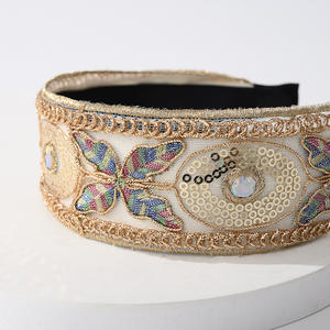 ربطة شعر مسطحة أنيقة أنيقة أنيقة أنيقة أنيقة أنيقة لؤلؤ الترتر 5 ربطة رأس واسعة بتطريز الفراشة - Product Image 5