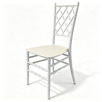 Chaise Chiavari empilable en métal blanc pour salle à manger, idéale pour mariages en extérieur, banquets, événements et événements festifs – Vente en gros
