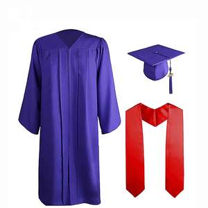 Ensemble de bonnet et de <span class=keywords><strong>robe</strong></span> de graduation universitaire noir mat personnalisés Toga <span class=keywords><strong>pour</strong></span> la cérémonie de remise des diplômes au lycée et au baccalauréat - Product Image 3