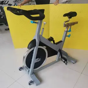 YG-S006 Alta qualidade fitness spin bike venda quente comercial spin bike feita na China ciclo indoor suporte personalização