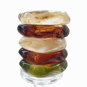 UJBOX Vintage Punk marrón grueso resina acrílico grueso brazaletes geométricos Irregular brazalete pulseras para mujer joyería al por mayor - Product Image 1