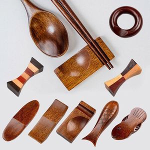 ตะเกียบไม้สไตล์ญี่ปุ่นสำหรับวางบนโต๊ะอาหารช้อนส้อมมีดที่วางตะเกียบขัดด้วยมือ - Product Image 1