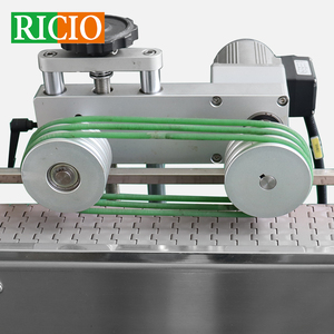 Sistemas de Etiquetado Automatizados RICIO Gold Supplier, Máquina Etiquetadora de Alta Velocidad para Viales con Etiquetas Autoadhesivas para Bandejas - Product Image 4
