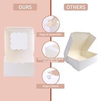 Boîtes à pâtisserie carrées blanches avec fenêtre transparente ondulée, boîtes d'emballage jetables de qualité alimentaire pour biscuits, pâtisseries et gâteaux avec autocollants de remerciement