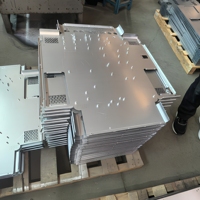 Pièces d'emboutissage sur mesure en tôle, persiennes poinçonnées CNC, acier galvanisé, acier inoxydable, aluminium, usine OEM ODM