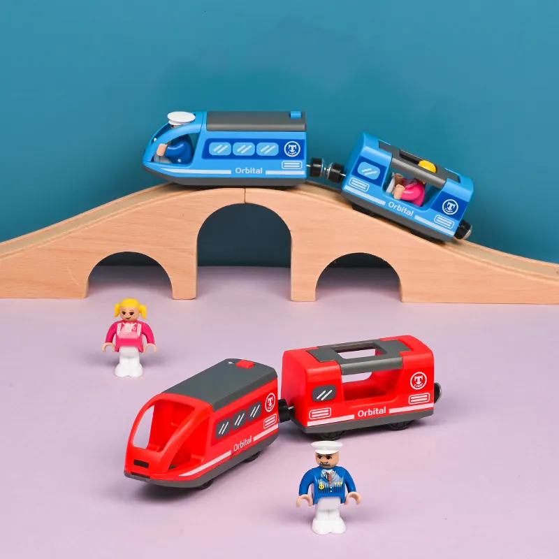 Factory Wholesale Children's Compatible High Speed Magnetic Electric Train Track Toy Electric Train Wooden Track