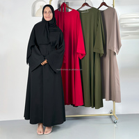 Gaun Abaya Wanita Muslim Lengan Panjang Bahan Polyester Bernapas Desain Baru Grosir Sederhana dengan Sabuk