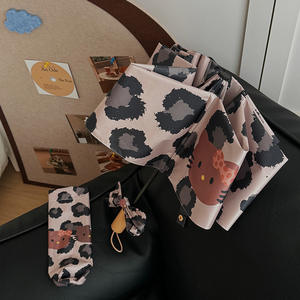 Parapluie compact et durable, résistant au vent, cadre à 8 panneaux, parapluie renforcé pour le soleil et la pluie, poignée confortable, parfait pour la vie urbaine japonaise - Product Image 5