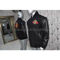 Jaket Varsity Pria Berkualitas Profesional Ukuran Besar untuk Musim Dingin, Lengan Panjang, Bahan Wol Hitam dengan Kulit Sapi dan Kancing
