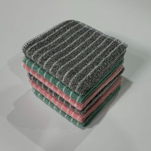 Paño de Cocina de Bambú Rayado Xin Zhong Hua, con Borde Sellado, Absorbente, para Uso en el Hogar y la Cocina - Product Image 3