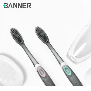 Charcoal Soft Bristles Manufacturer Wholesale Gun Silver Antislip Handle Toothbrush with a Case