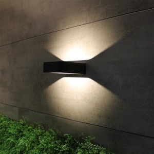 Applique murale extérieure LED 7W 12W en aluminium étanche, projecteur mural carré pour villa, club, hôtel, entrée, cour, passage - Product Image 1