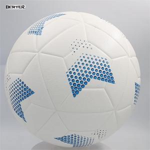 Ballon de <span class=keywords><strong>football</strong></span> en cuir PU thermocollé de haute qualité avec logo personnalisé, flèches blanches, pour les matchs officiels et l'entraînement - Product Image 5