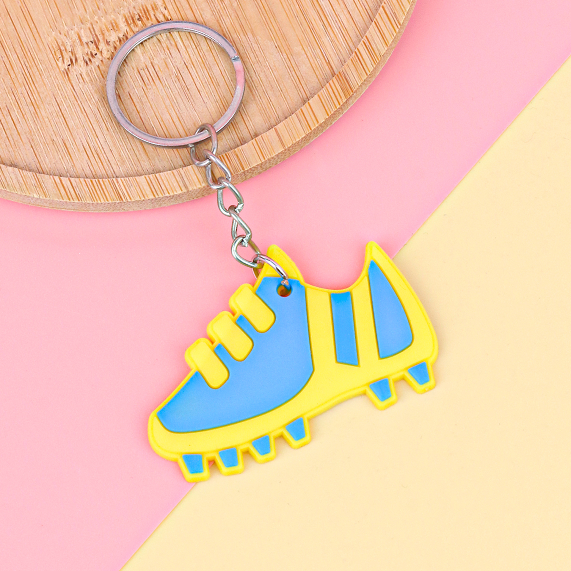 Llavero de zapatillas