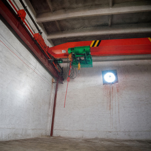 Grúa Eléctrica Monoviga con Carro de Elevación y Dispositivo Amortiguador para un Desplazamiento Suave y un Manejo Confiable - Product Image 5