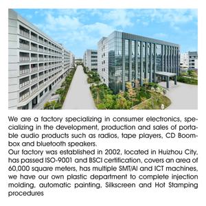 Reproductor de Casetes Portátil Retro Negro Multifunción con Formato de Caja de Zapatos, Reproductor de MP3, USB y Grabador de Casetes - Product Image 6