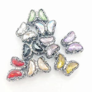 Accessoire de bijoux portable en alliage de cristal électroplaqué 3D avec strass en forme d'aile de papillon pour porte-clés et colliers DIY - Product Image 1