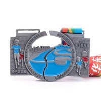 Médaille de sport personnalisée en métal émaillé plaqué or, avec découpe 3D, pour marathon, avec ruban, logo personnalisé